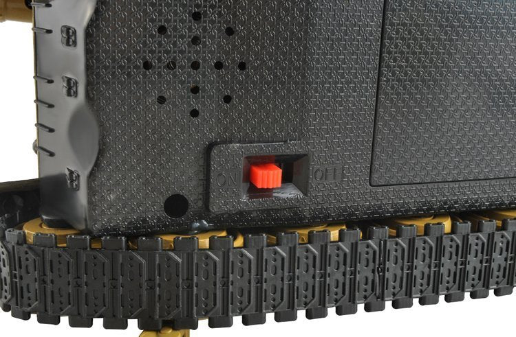 Tālvadības tanks ar pulti