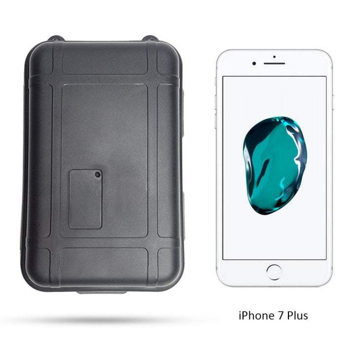 Izdzīvošanas komplekts 10 piederumi (daudzfunkcionālā vizītkarte, nazis, taktiskā pildspalva, lukturis)