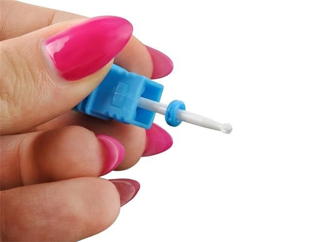 Keramikas griezējs - kutikulas bumbiņa