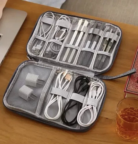 Trizand 23834 kabeļu organizators