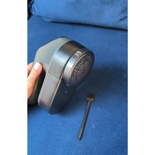 24270 bezvadu drēbju skuveklis