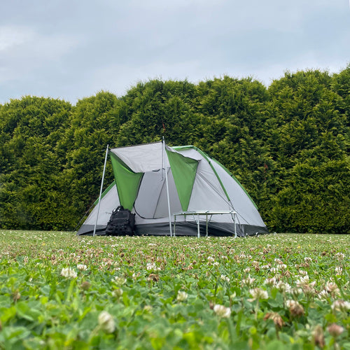 Saliekams kempinga galds - čemodāns