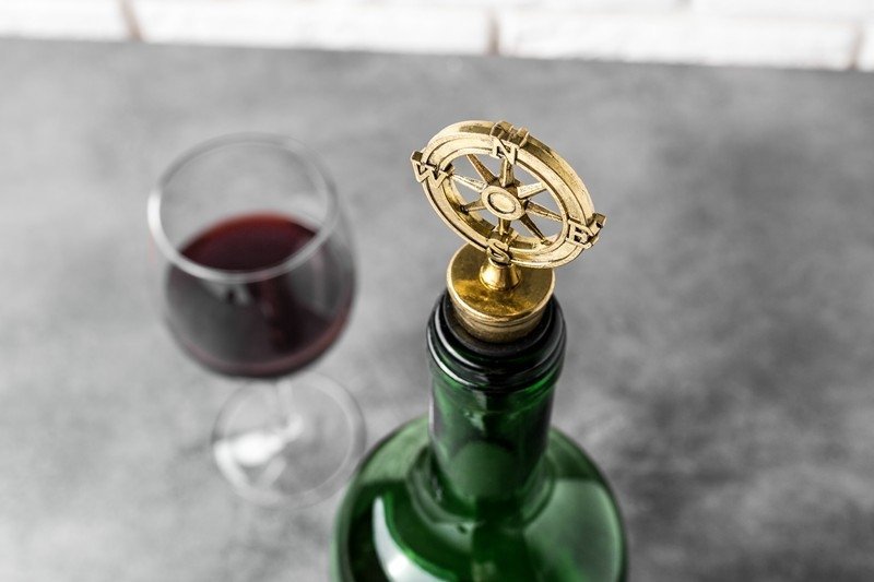 Kompasa rozes aizbāznis - retro stilā