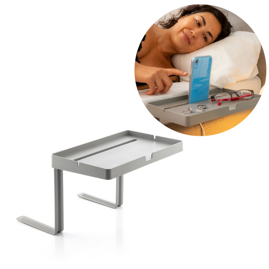 Kompakts universāls piegultas plaukts