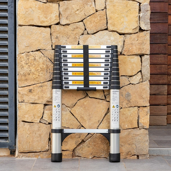 Teleskopiskās kāpnes