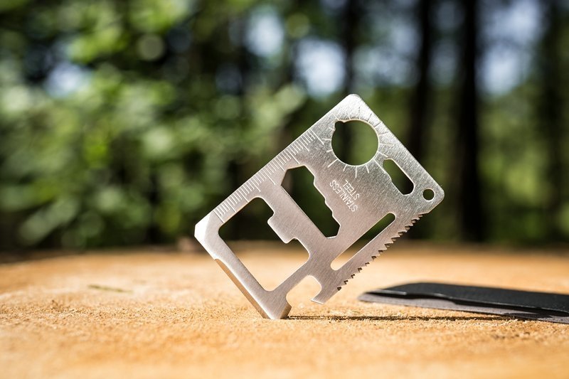 Izdzīvošanas vizītkarte, 11 funkcijas