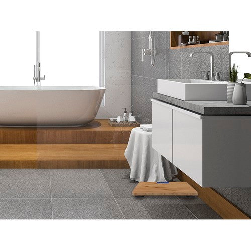 LCD vannas istabas svari - koka