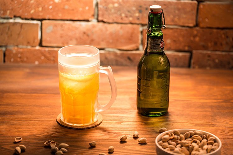 Ledus alus krūze CHILLER 400 ml - zeltaina