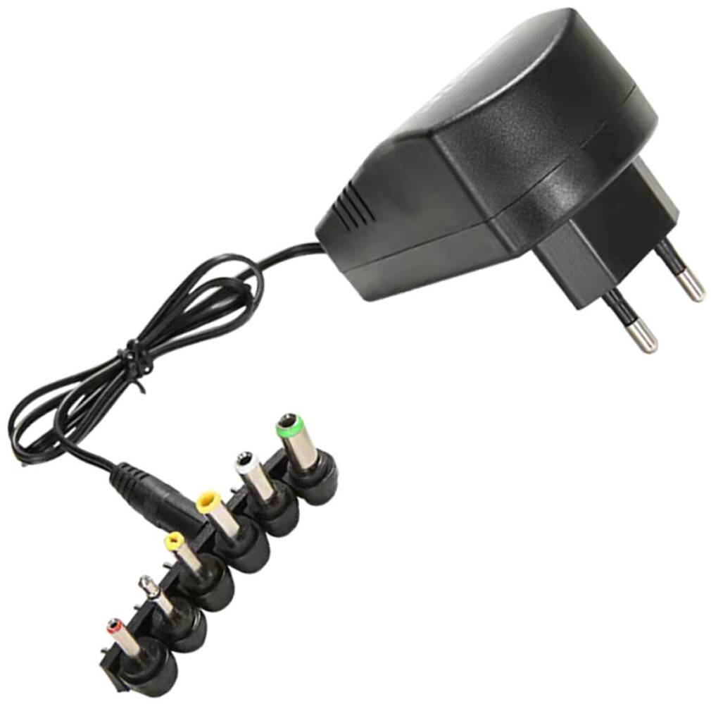 Universāls datora lādētājs