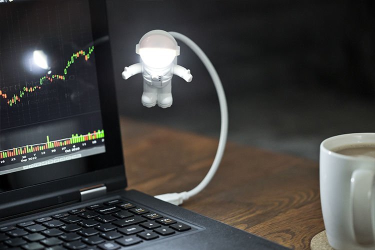 Astronaut USB gaisma (kartona kaste)
