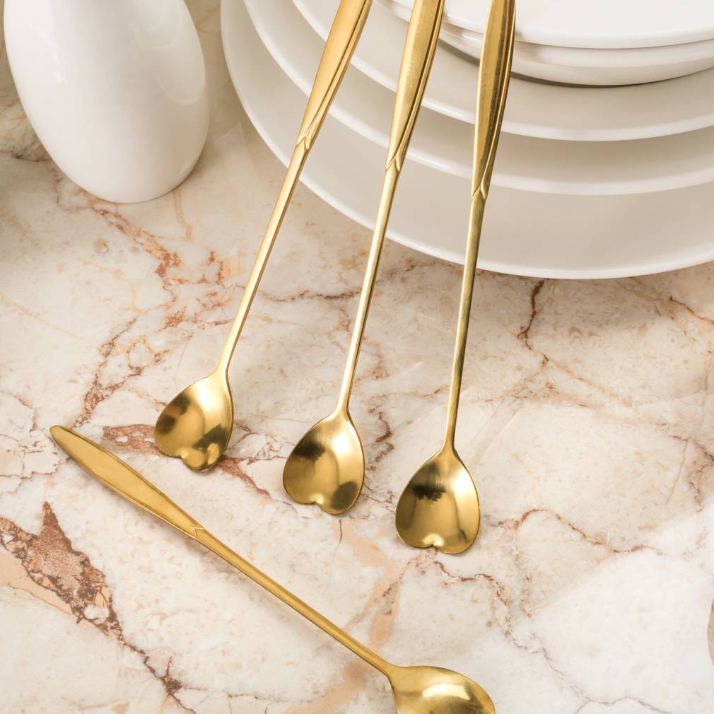 Sirds karotes ar garu kātu 4 gab - ZELTA