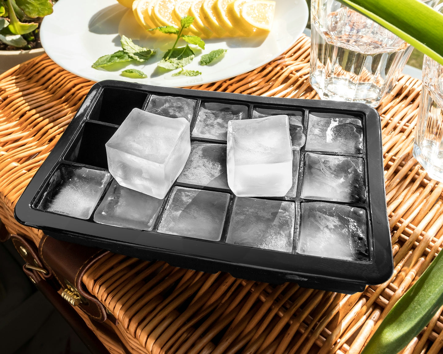 Ledus paplāte BIG ICE CUBES XL