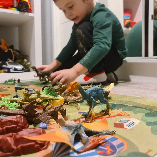Dinozauri — figūriņas + paklājiņš