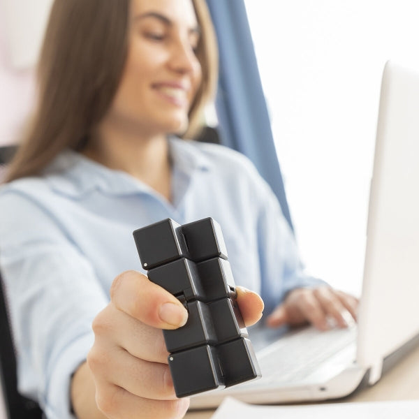 Anti-Stress Infinity Cube