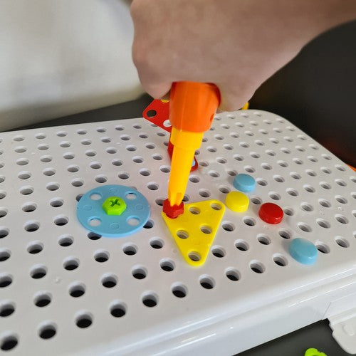 Mozaika ar skrūvgriezi