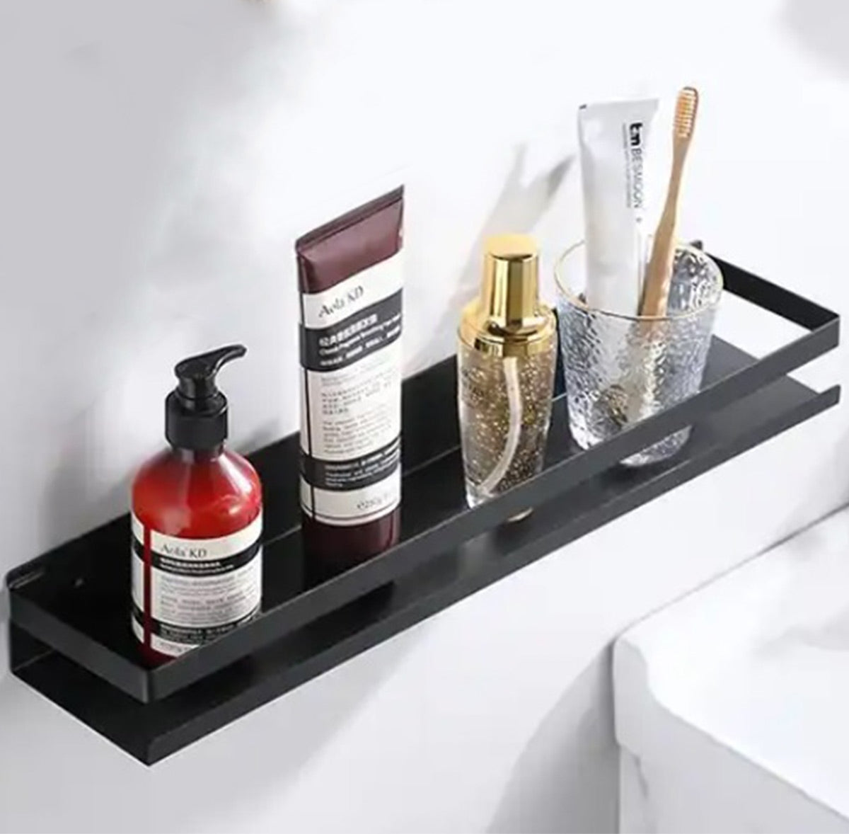 Vannas istabas plaukts