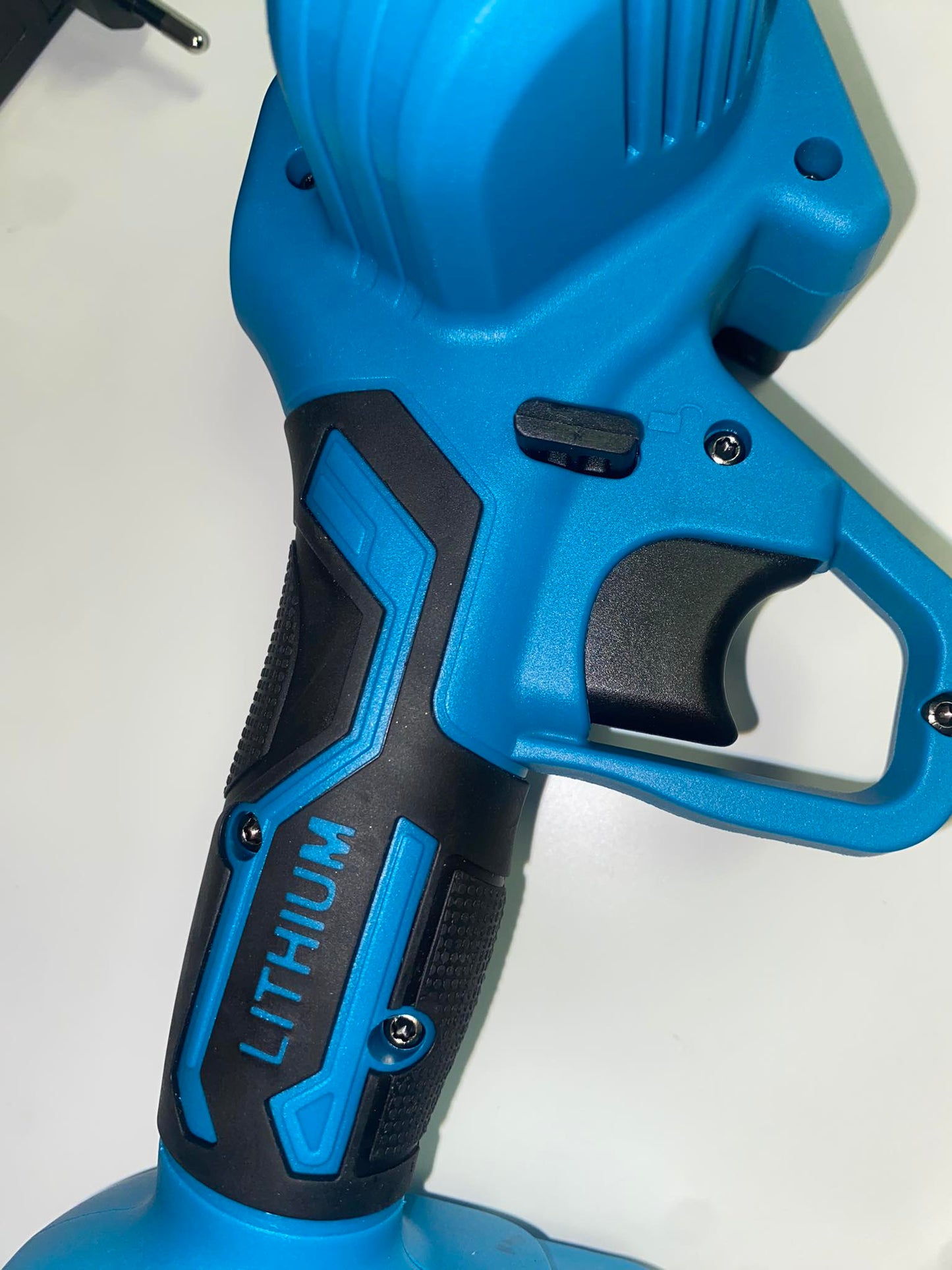 Elektriskais zāģis