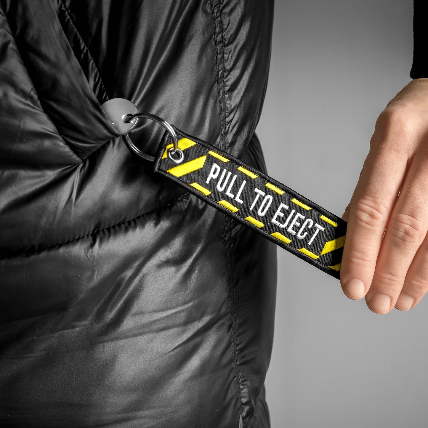 Atslēgu piekariņš PAVELK, LAI IZŅEMT