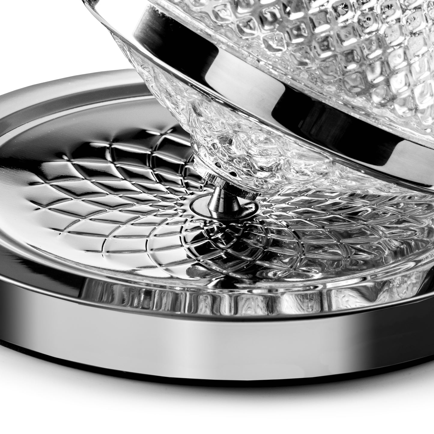 Vīna karafe griežas 360°