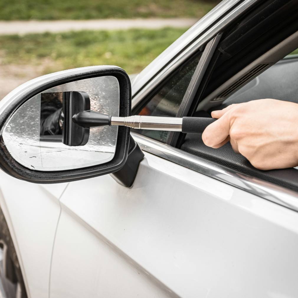 Teleskopiskais sānu spoguļu tīrītājs