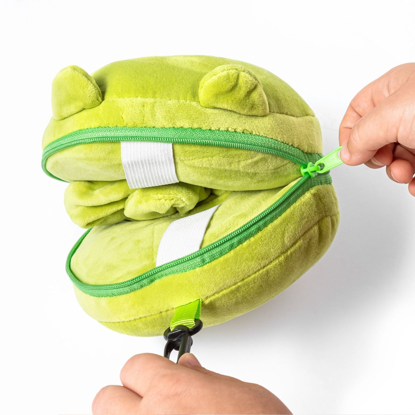 Ceļojuma spilvens ar acu masku EYE