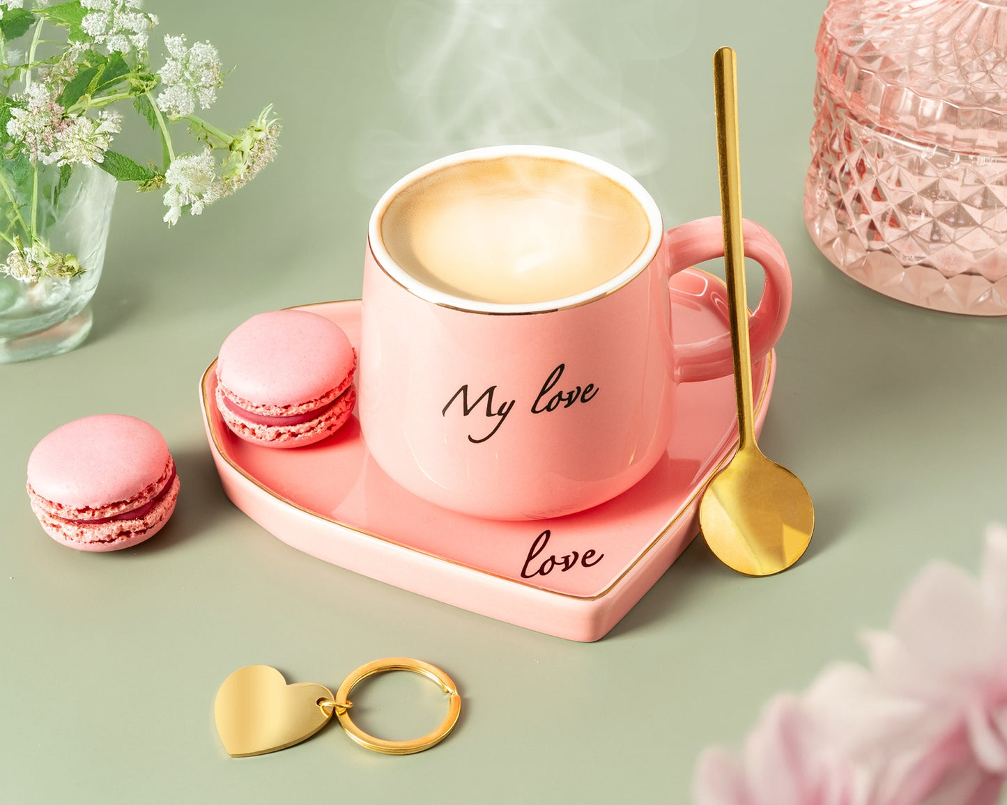 Sieviešu dāvanu komplekts - krūze, apakštase un karote