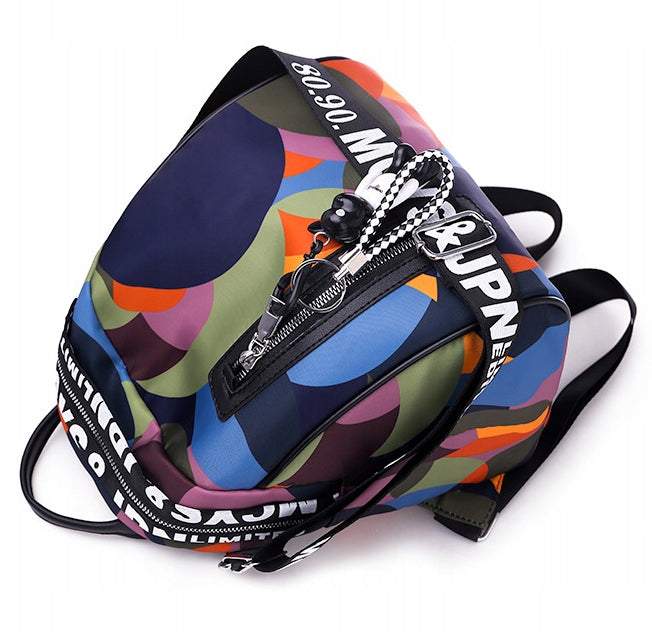 Krāsainā sieviešu mugursoma