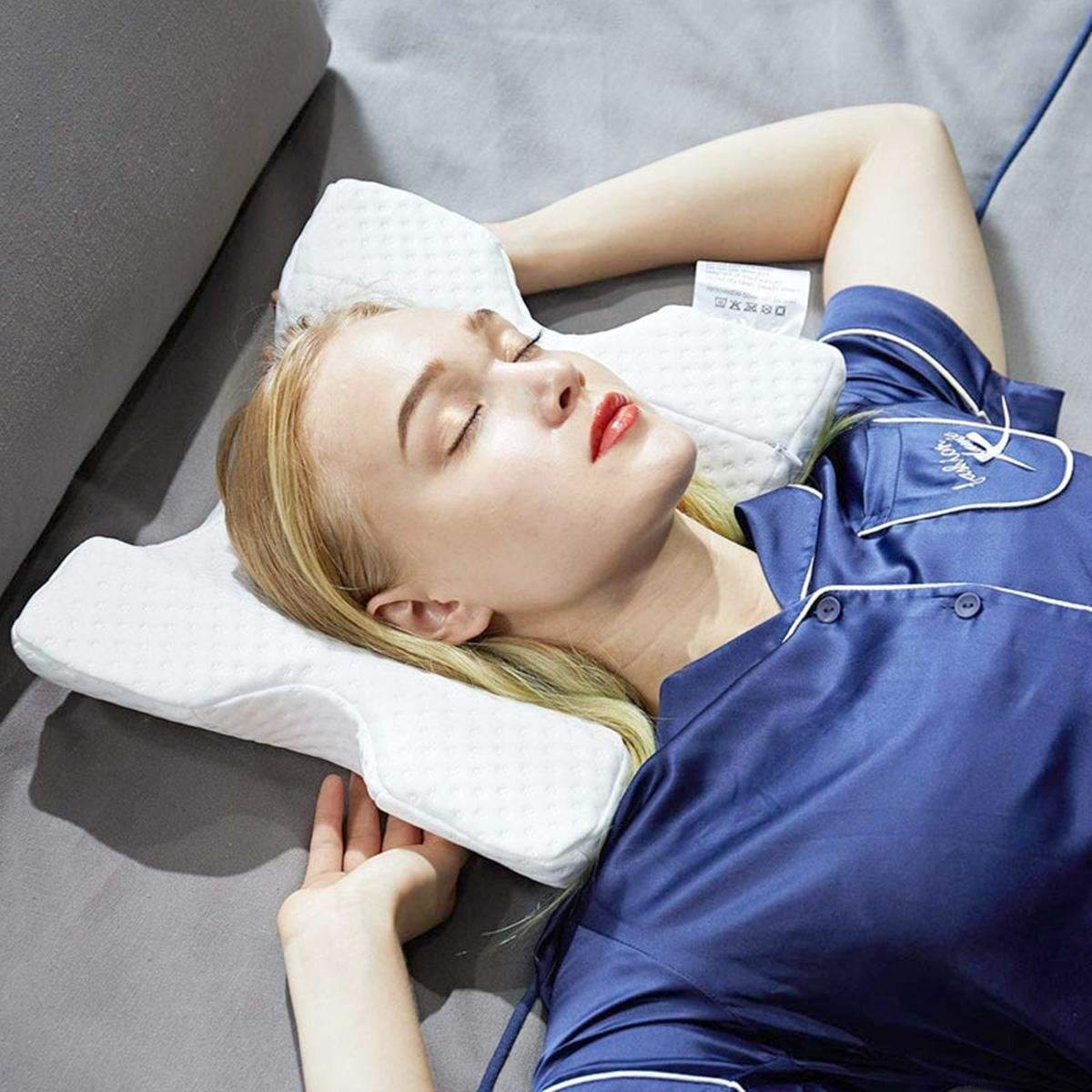 Atmiņas spilvens no termoplastiskām atmiņas putām