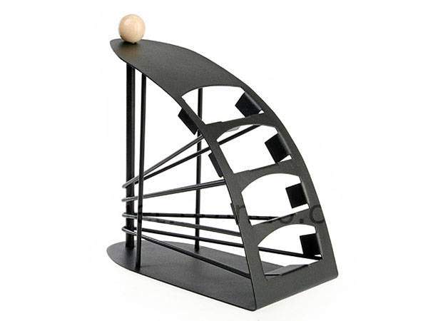 Organizators-turētājs pultīm