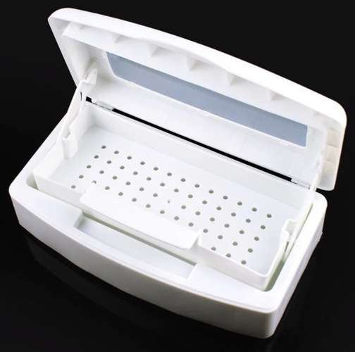 Sterilizators manikīra instrumentu dezinfekcijai