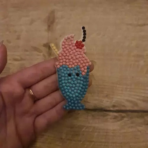 Dimantu mozaīka - atslēgu piekari