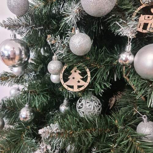 Egļu mantiņas koka – 10 gab