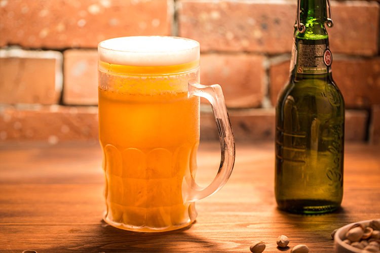 Ledus alus krūze "CHILLER XXL" 650 ml - zeltaina