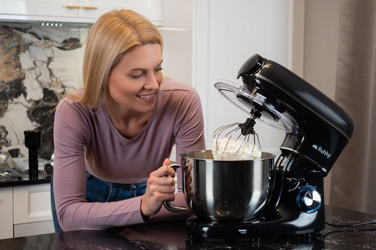 Virtuves kombains – blenderis