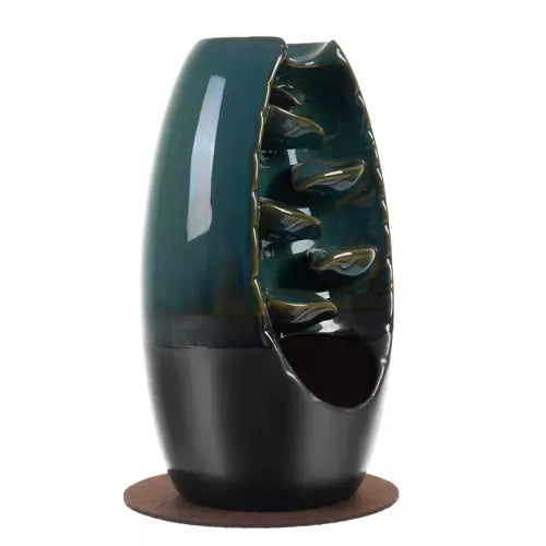 Keramikas svečturis - ūdenskritums