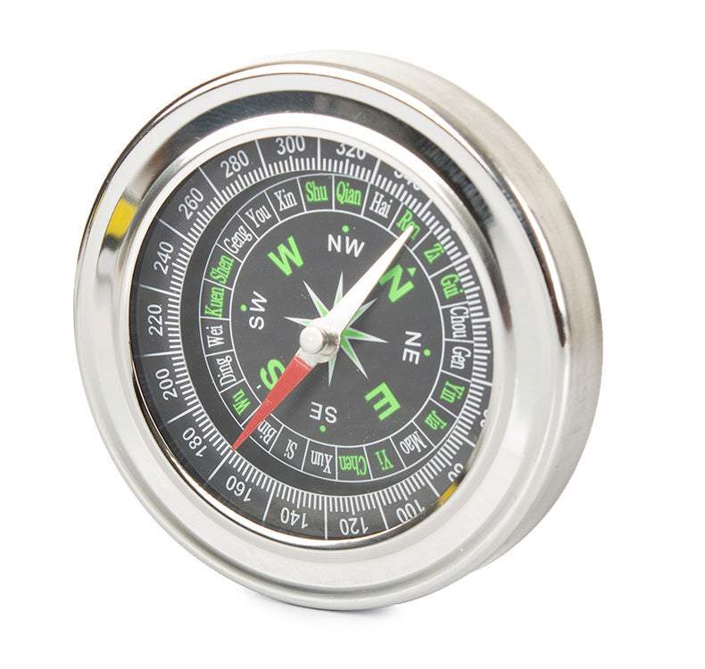 Metālisks kabatas kompass