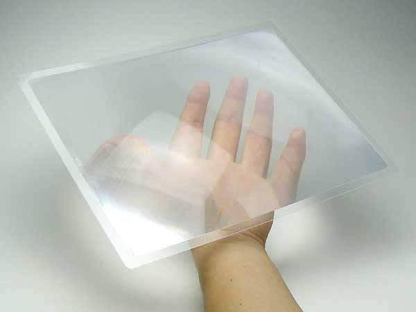 Palielināmais stikls A4