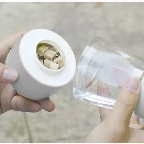 Ūdens pudele ar bļodu