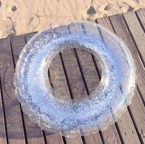 Piepūšamais rinķis ar spīdumiem