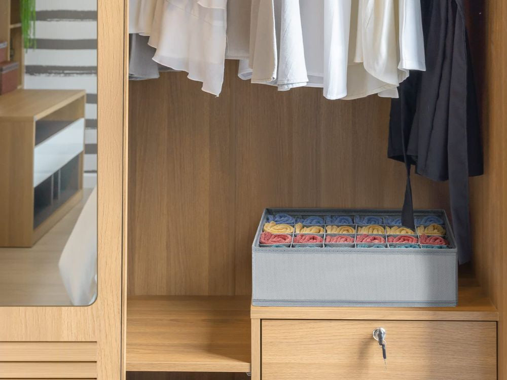 Apakšveļas organizators zeķēm atvilktnes skapīša ieliktnis 24 nodalījumi