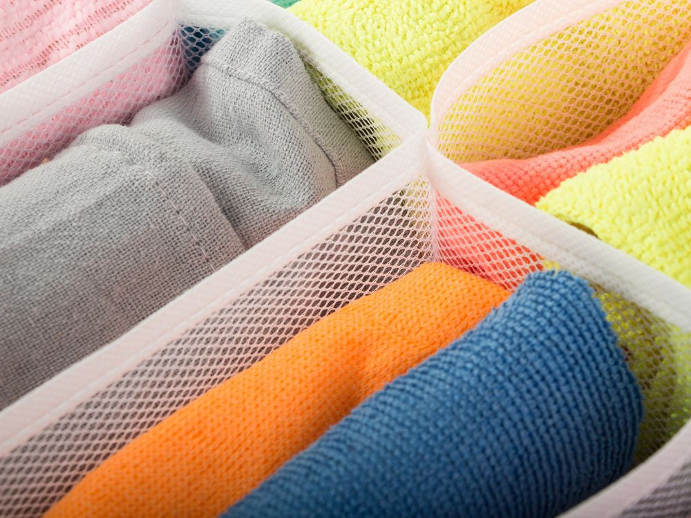 Apakšveļas organizators skapja atvilktnei ar 8 nodalījumiem