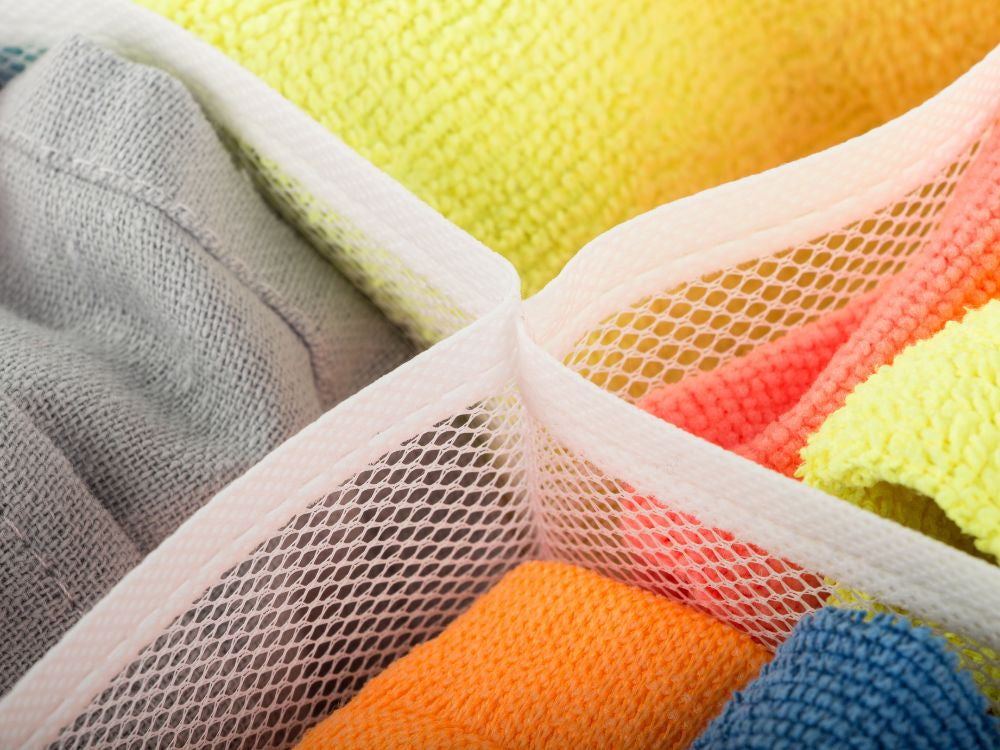 Apakšveļas organizators skapja atvilktnei ar 8 nodalījumiem