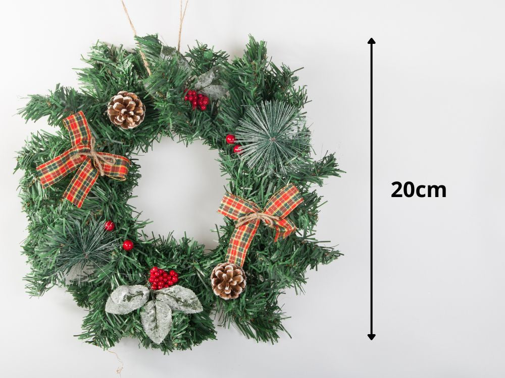 Ziemassvētku dekoratīvā vītne sienu dekorēšanai durvju dekorēšanai Ziemassvētku rotājumi