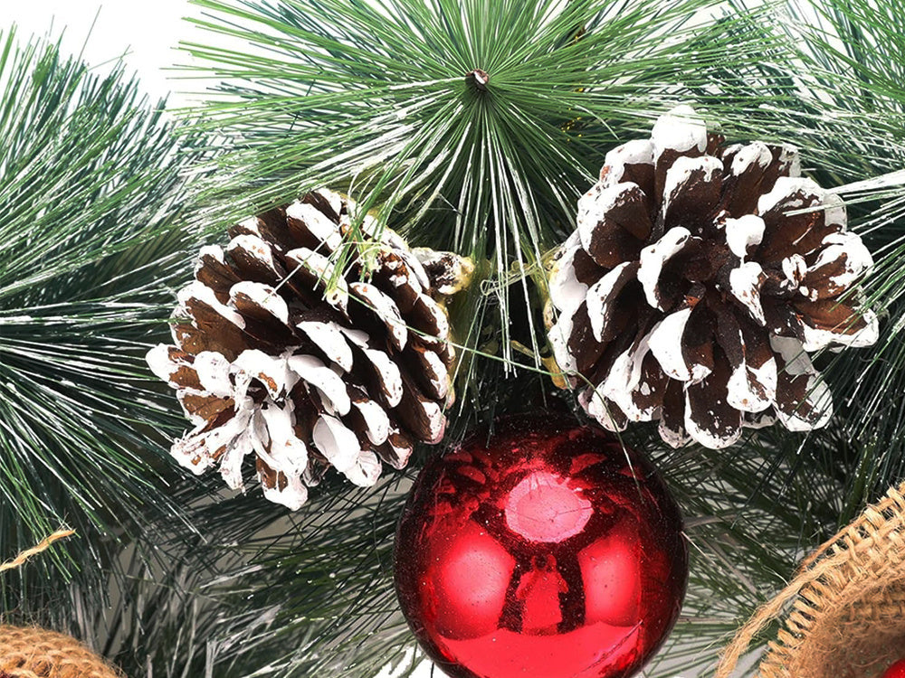 Ziemassvētku vainaga vītne, Ziemassvētku rotājumi, durvju dekors, logs