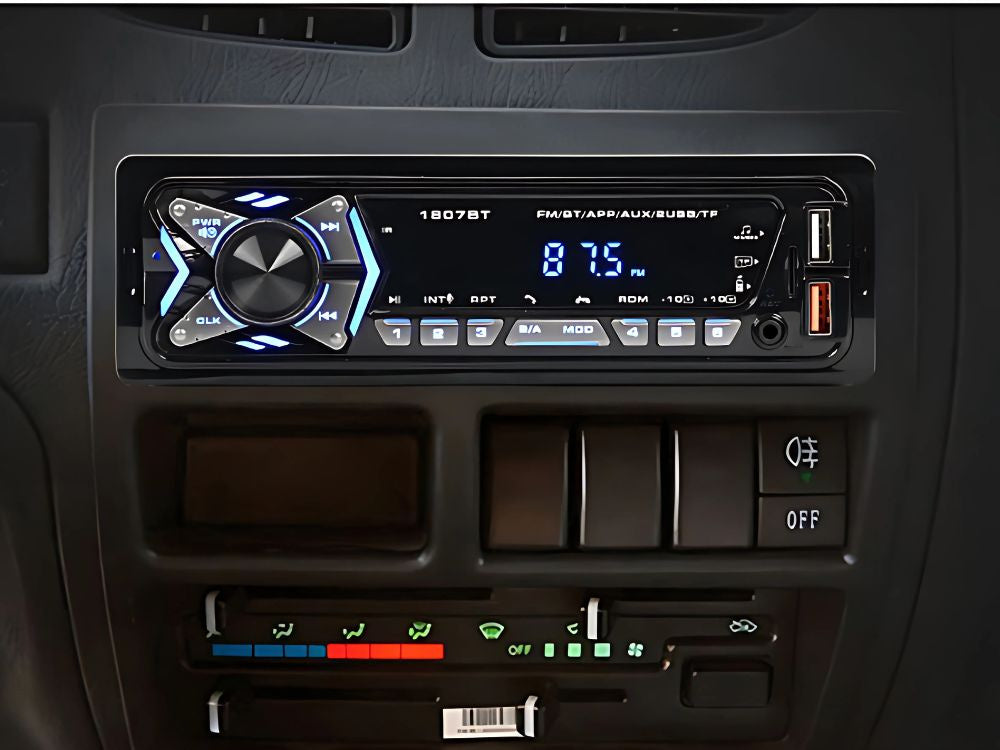 Auto radio Bluetooth USB Aux SD 1 DIN skaļruņa tālvadības pults