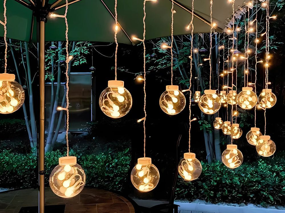 Gaismas aizkars, svētku vītne, bumba, dekorācija, 138 LED, siltas krāsas, IP44