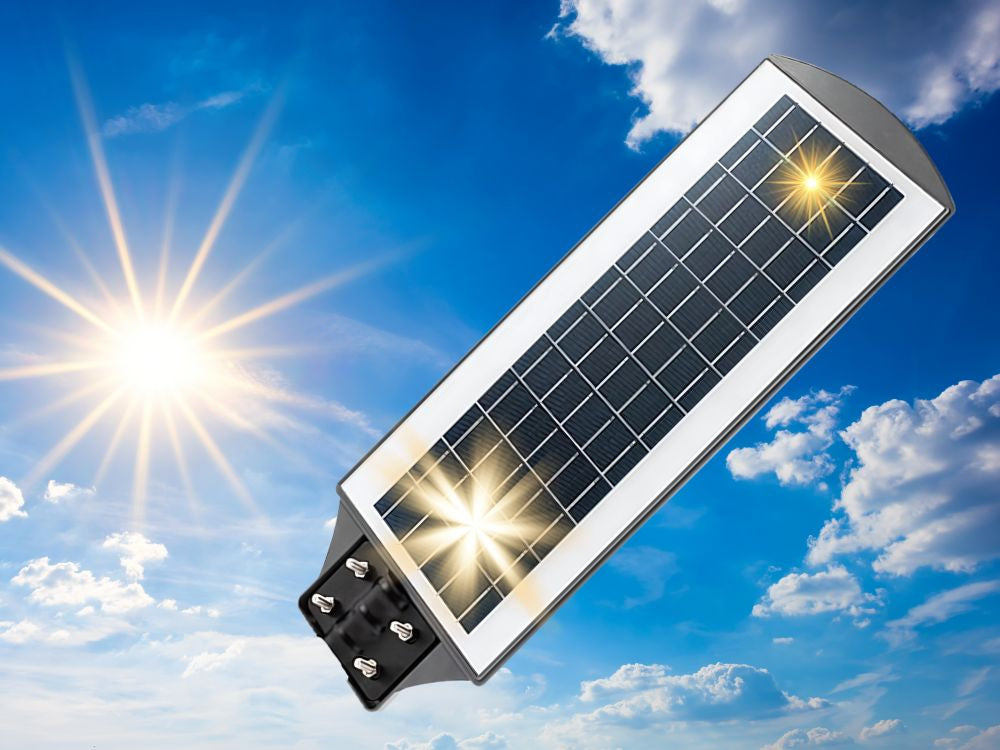 Saules ielu lampa ar tālvadības pulti, kustības un krēslas sensoru, IP65