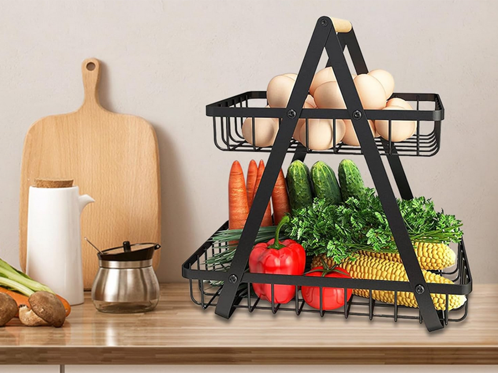 Virtuves plaukts bēniņu virtuves organizators ar grozu