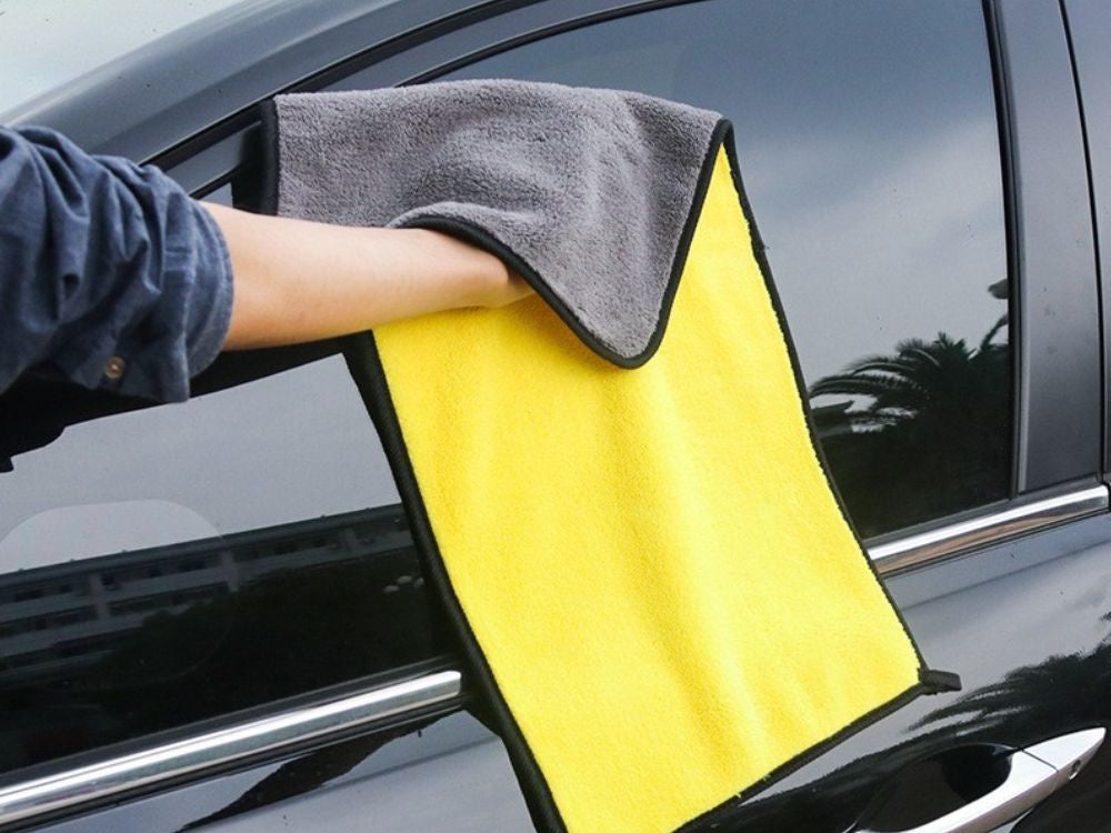 Liela mikrošķiedras salvete universālai logu dzesēšanai 60x90 cm