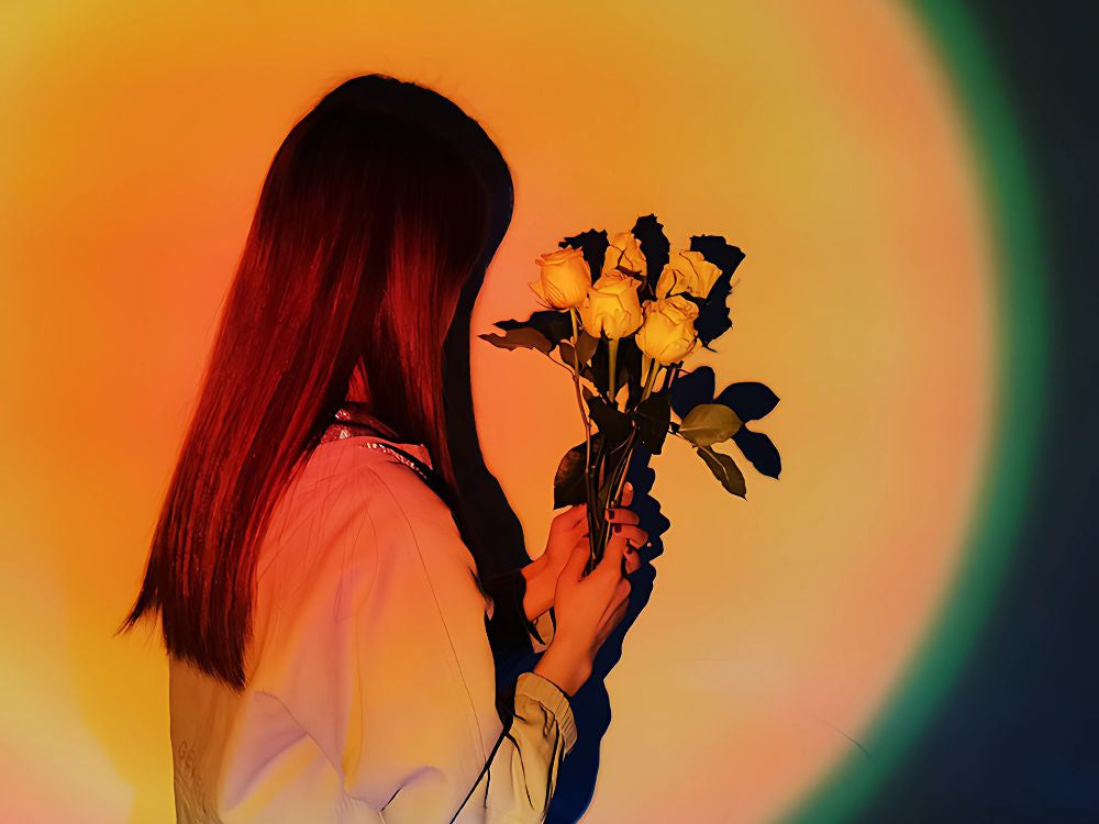 Projektora lampa saulrieta austrumu imitācijas metāla LED RGB USB + tālvadības pults